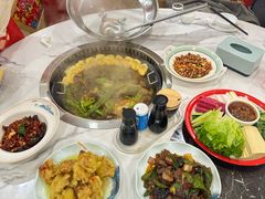 -九妹农家大铁锅东北菜(江湾店)