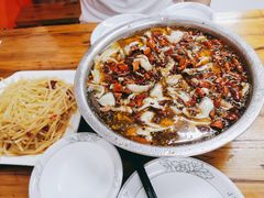 酸菜鱼-黑皮酸菜鱼(三山街店)