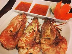 -Dang restaurant (patong phuket)