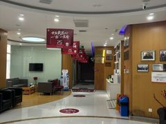 -雅悦齿科(顾村公园店)