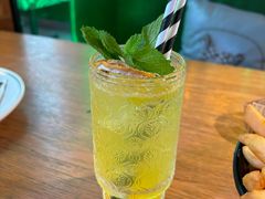 -Famous肥猫墨西哥音乐餐吧(五棵松华熙LIVE店)