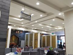 大堂-大鸭梨烤鸭店(金顶街店)