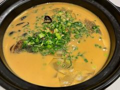 拿铁鱼头汤-臻嗪·非遗本帮菜餐厅(中信广场店)