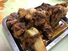 酱骨头-荣吉招牌自助骨头锅(顾乡店)