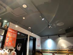 -鑫花溪牛肉米粉(人民广场店)