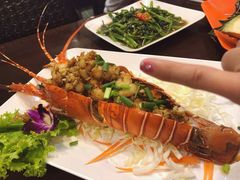 -两兄弟Song Pee Nong(2号店)