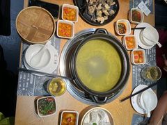 -一朵菌·野生菌探索家火锅(南亚店)