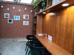 -新华书店(永安路店)