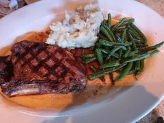 -The Cheesecake Factory(baldwin avenue)