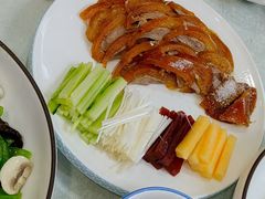 -六和聚传统烤鸭.天津菜(和平店)