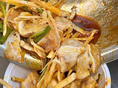 -王浩儿纪六孃甜皮鸭(乐山总店)