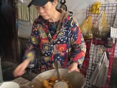 -清泉食杂店