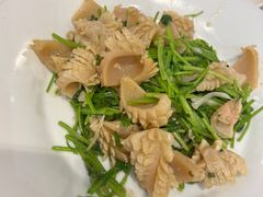 芫爆鱿鱼卷-东兴楼饭庄(六里桥店)