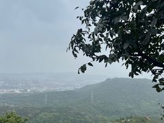 -灵岩山风景区