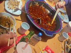 -何师傅美蛙鱼头(汉街店)