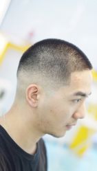 -DL BARBERSHOP男士理发店