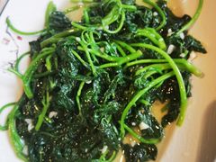 -五稻厨房粤西菜(新闻店)