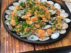 -何师烧烤·香辣蟹·川菜·30年老品牌(太古里旗舰店)