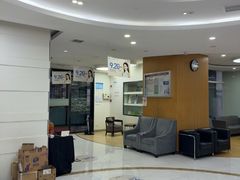 -雅悦齿科(顾村公园店)