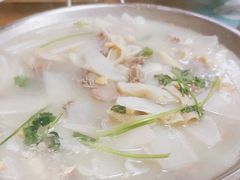 -黎老幺光雾山黄羊汤锅