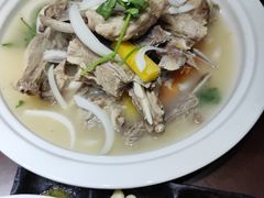 -伊带伊路新疆美食府(呼家楼店)