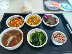 -金鹰国际月子中心(新街口店)