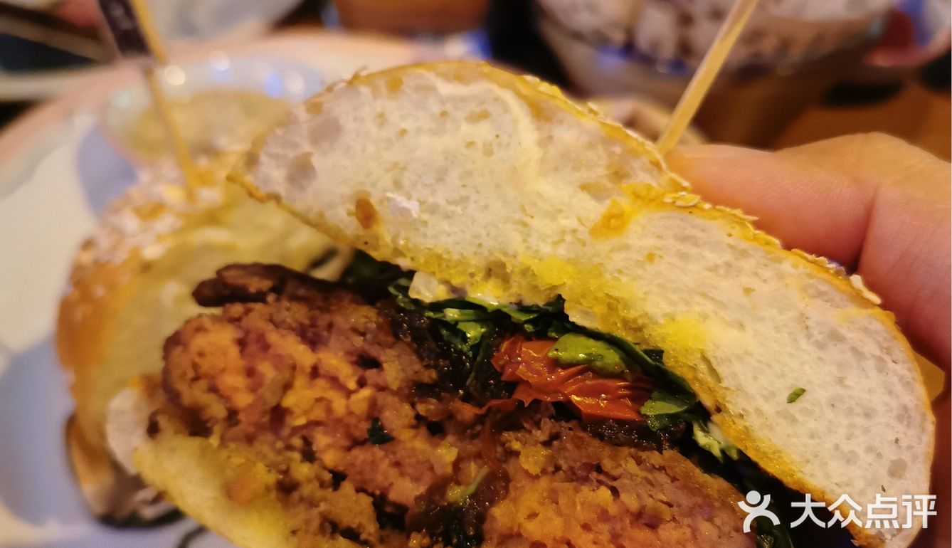 市中心休闲放松好去处，环贸顶楼的高品质餐吧了解一下