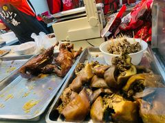 -王浩儿纪六孃甜皮鸭(乐山总店)