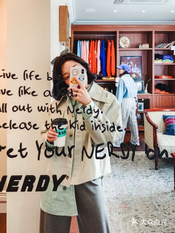 首尔弘大逛街攻略| 潮牌、网红店、超便宜！