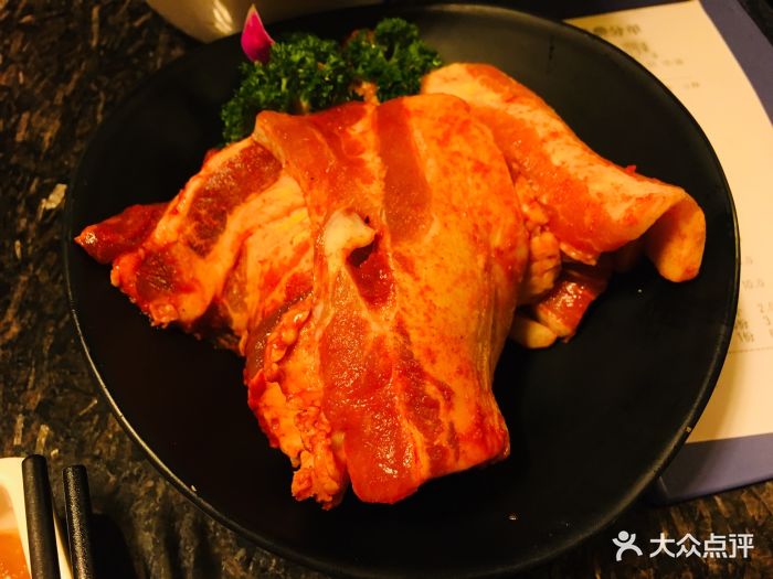 韩宫宴炭火烤肉(杭州星光店)特味酱五花图片 - 第2张