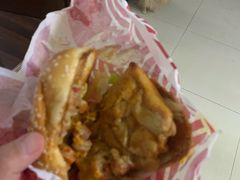 -肯德基(中纬店)