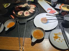 -七甲山烤肉(长白山奇石山珍根艺一条街店)