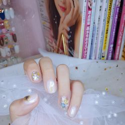 -米小兔美甲美睫