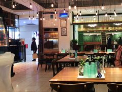 大堂-又鸟pizza海南鸡饭(假日广场店)