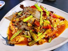 -肖四女乐山跷脚牛肉(世博源店)