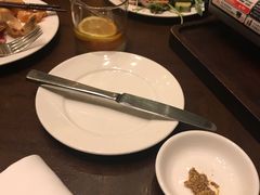 -松山湖凯悦酒店·Café自助餐厅·周末火舞秀表演