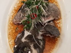 -深圳富苑皇冠假日套房酒店