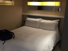 -上海中航虹桥机场泊悦酒店
