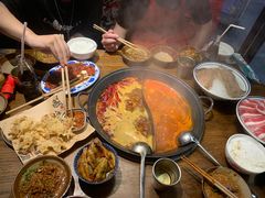 -萍姐火锅·公路夜市(武汉首店)