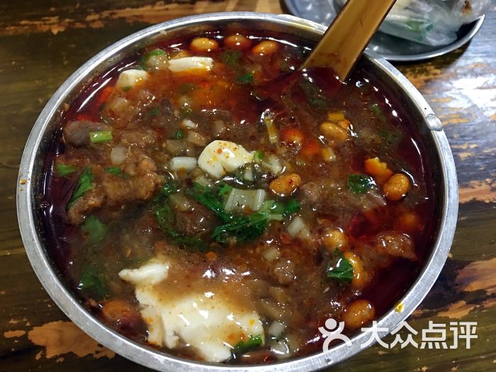 九九豆腐脑(乐山总店)粉蒸牛肉豆腐脑图片 - 第3张