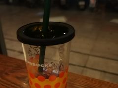 -星巴克(镇江丹阳金鹰天地店)