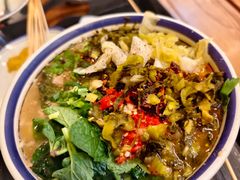 -云阿蛮云南生烫牛肉米线(奉贤路店)