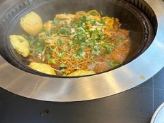 -田家大院东北农家菜铁锅炖(西安总店)