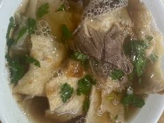 -赵氏牛肉罩火烧