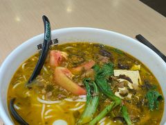 -蒙自源米线大王(东站店)