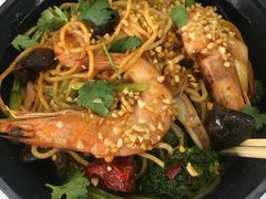 -陕味食族(西小口路店)