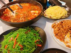 -本来精品川菜(嘉里中心店)