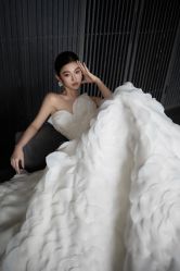 -Renee芮亦婚纱