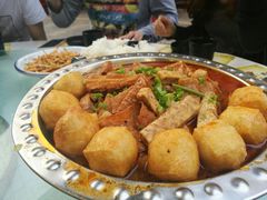 -刘姐啤酒鱼民族演艺餐厅(西街总店)