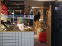 门面-么肆烤肉·中式自助·烤肉大排档(街道口季佳PAI店)